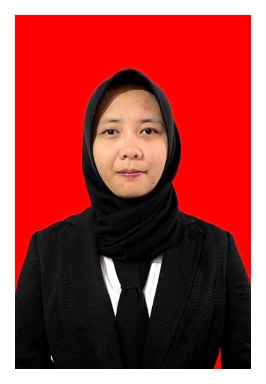 SHINTA AFRILIA HANDAYANI, S.Pd, Gr